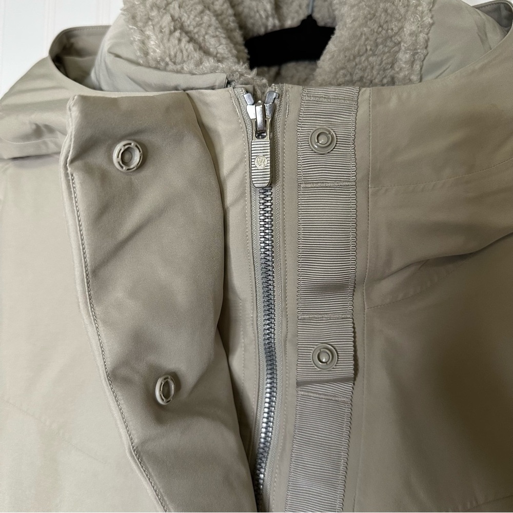 Lululemon Snow Warrior Long Parka in Raw Linen Size 8 - Picture 8 of 14